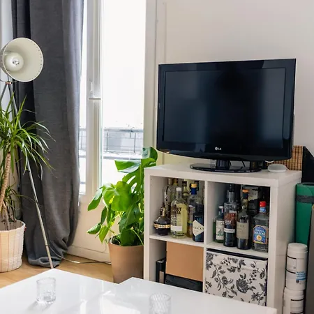 Cedric Lovely Loft Апартаменты *